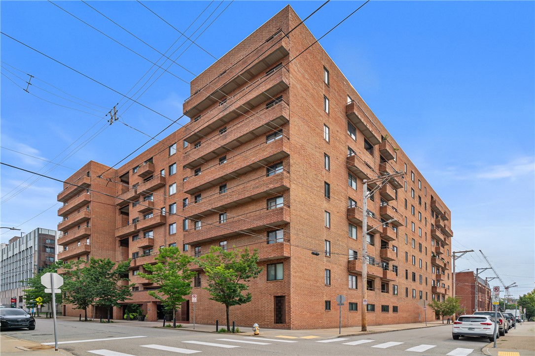 307 S Dithridge 208 — photo