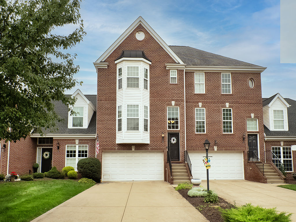 575 E Vanderbilt Drive, Adams Twp, PA 16046 — photo 2