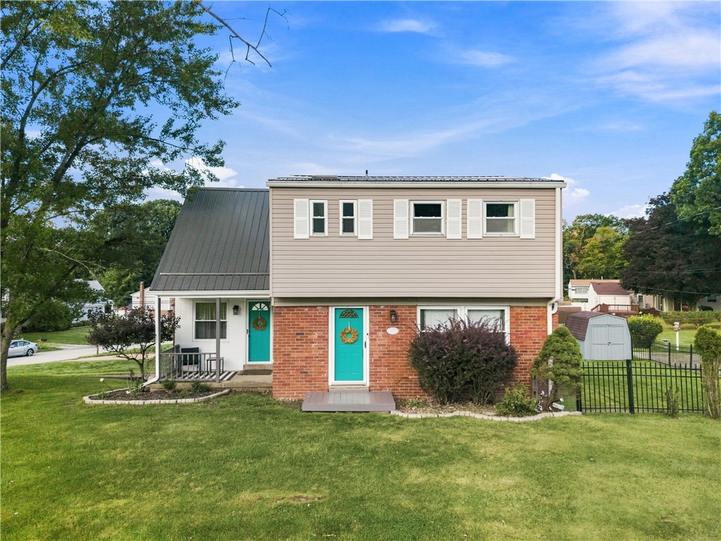 1521 Fernledge — photo