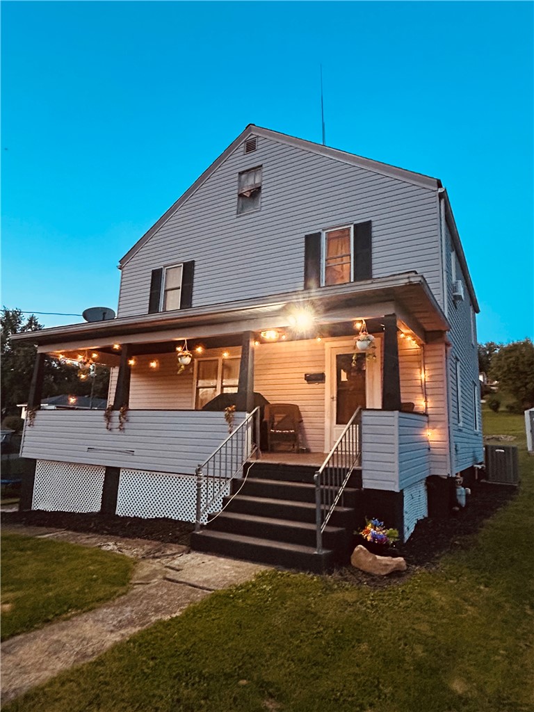 1309 Main St — photo