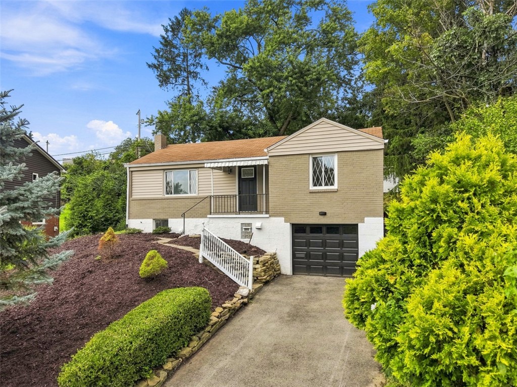 13 Cypress Dr — photo