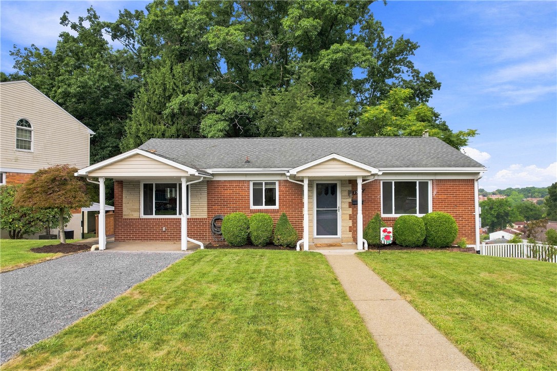 1502 Linnie Lou Drive — photo