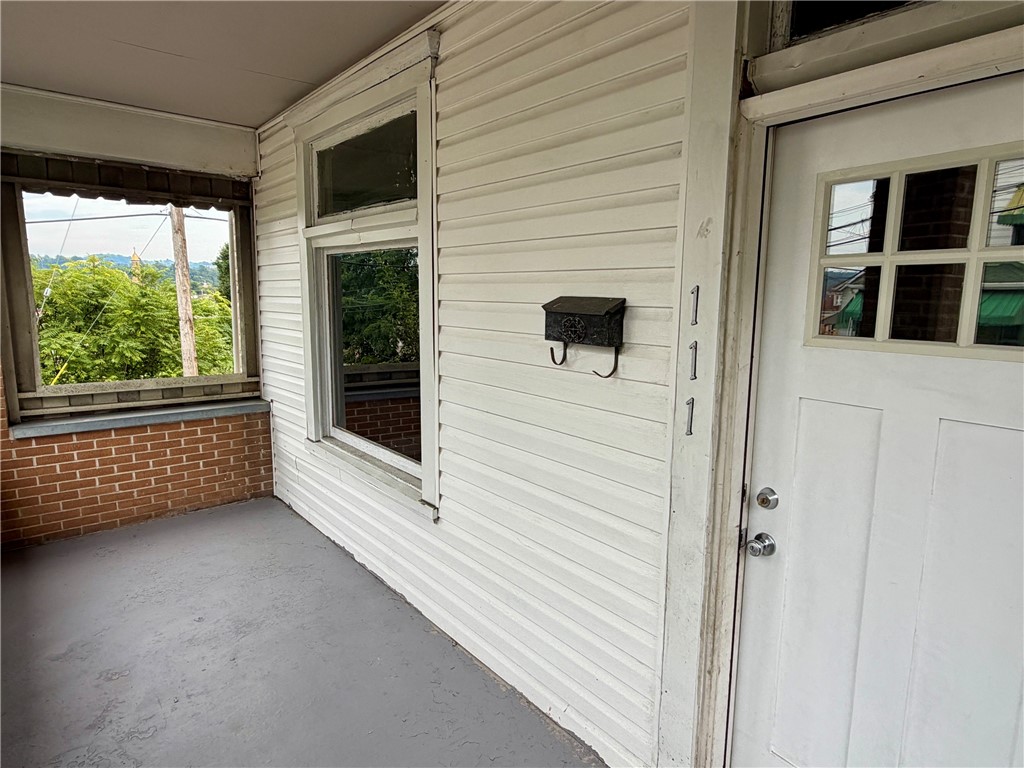 111 Churchill St — photo