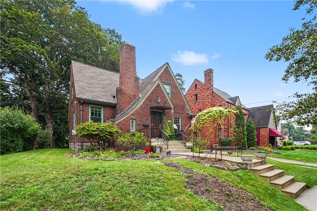 726 Harden Dr. — photo