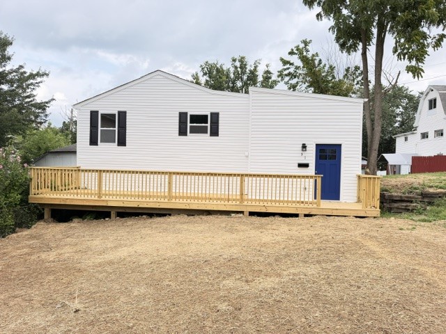 31 E Hallam Ave — photo