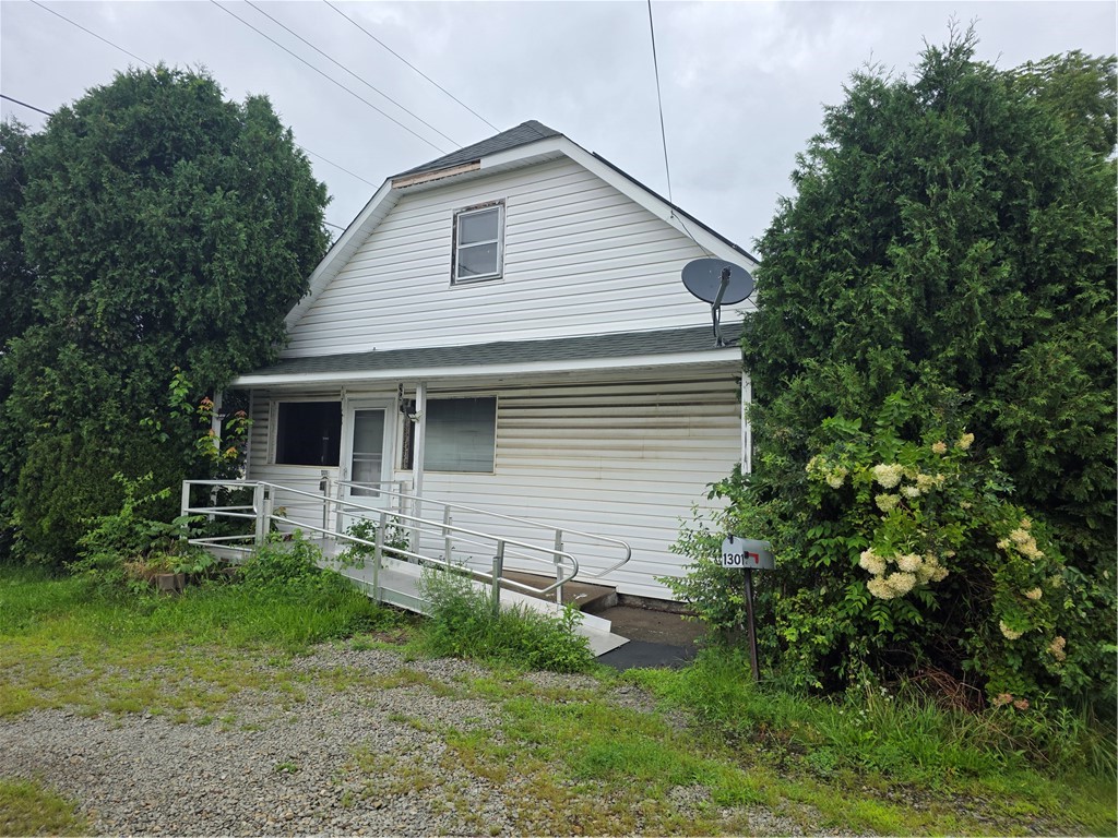 1301 Latrobe Derry Rd — photo