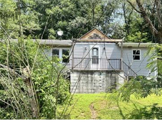 2302 Hunter Rd — photo