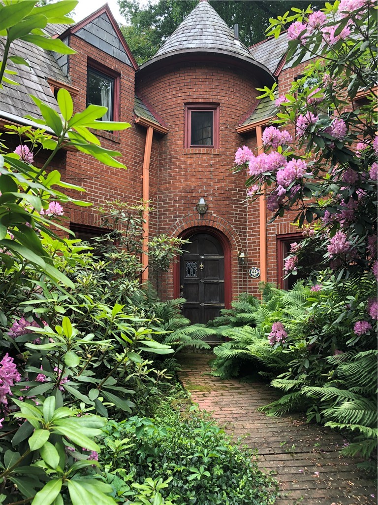 44 Brucewood Drive — photo