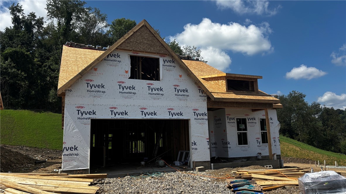 251 Oliver Drive — photo