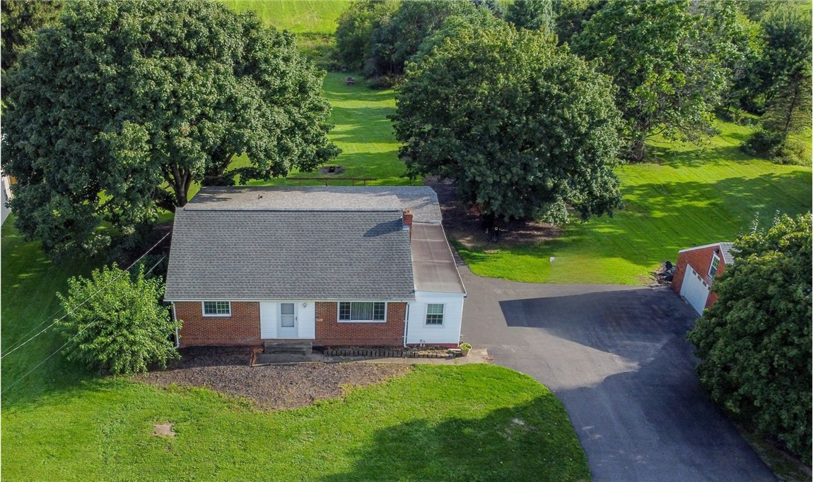 762 Hartzell School Rd — photo