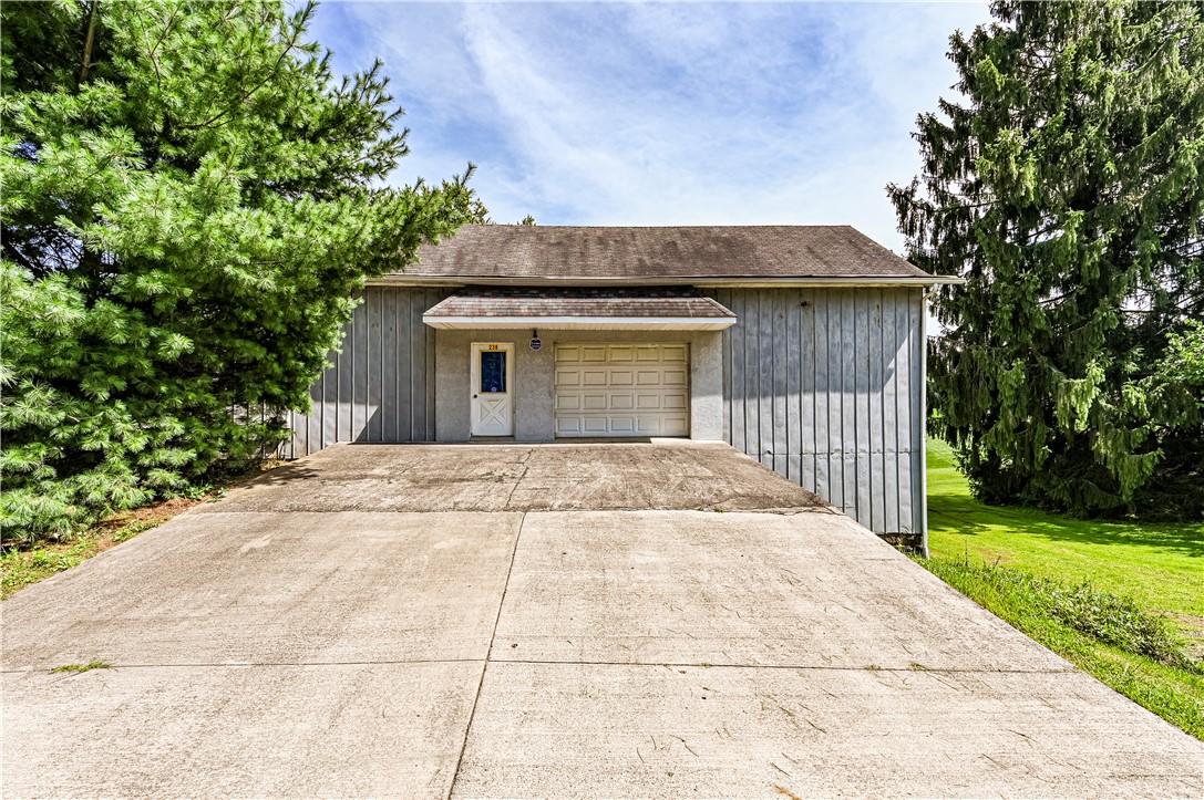 238 White School Rd — photo