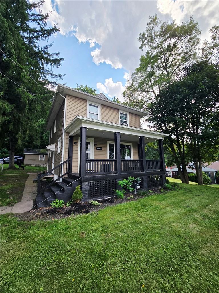 1401 Wade Street Ext — photo
