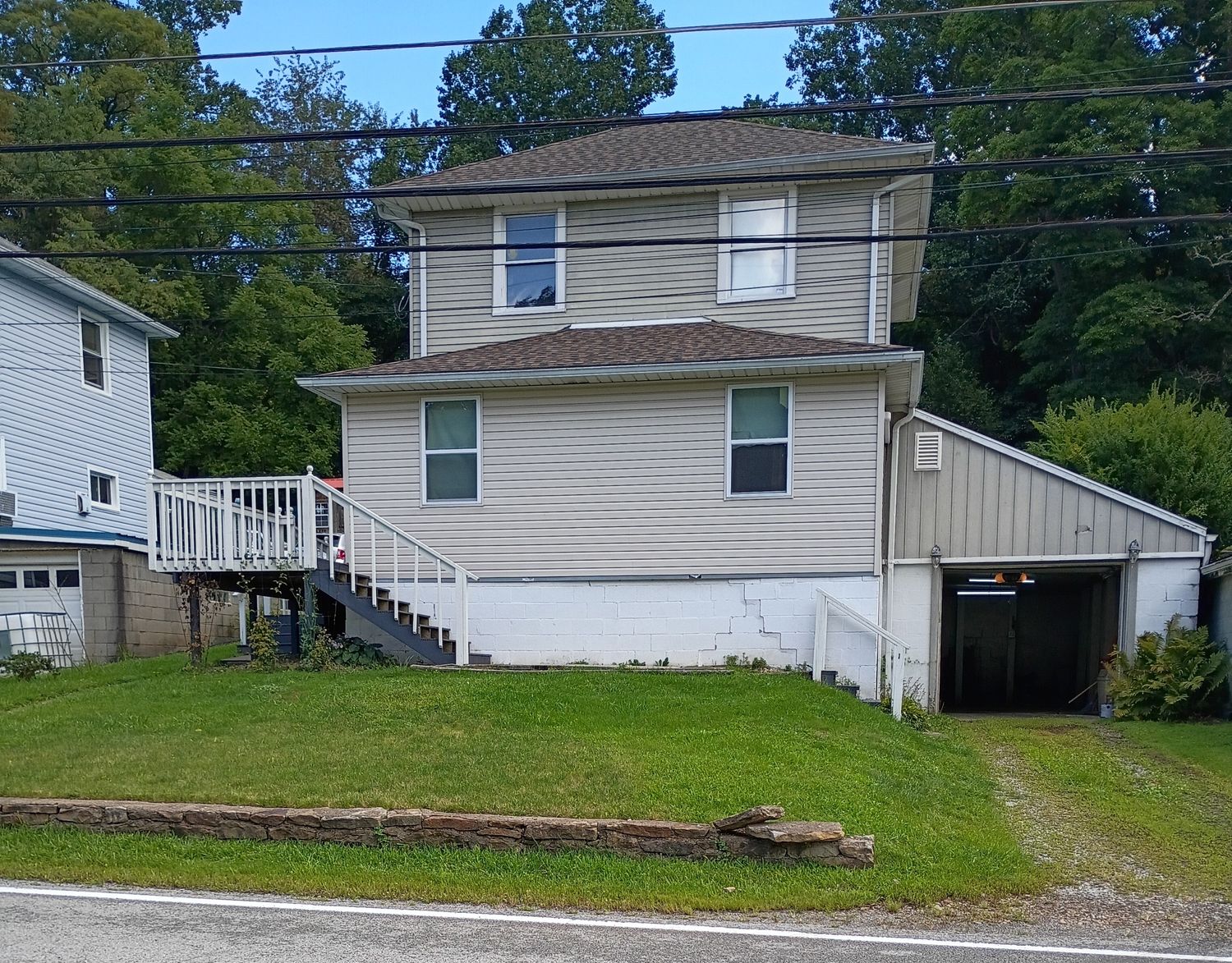 3104 Route 819 — photo