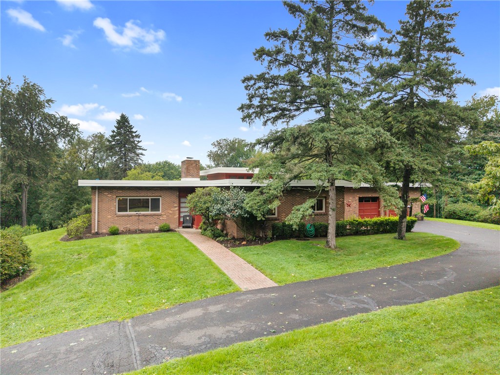 2273 Gray Ridge Rd — photo