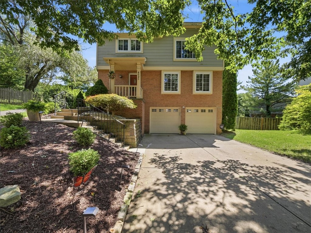 4025 Hancock Dr — photo