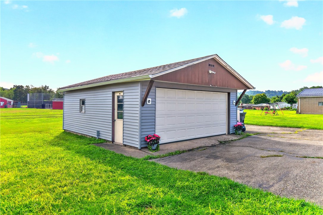 734 Cemetery Road, Perryopolis, PA 15473 — photo 3