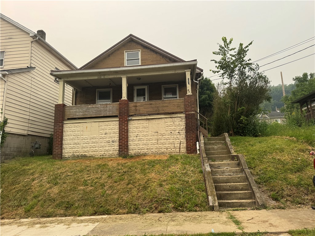 323 Summit Ave — photo