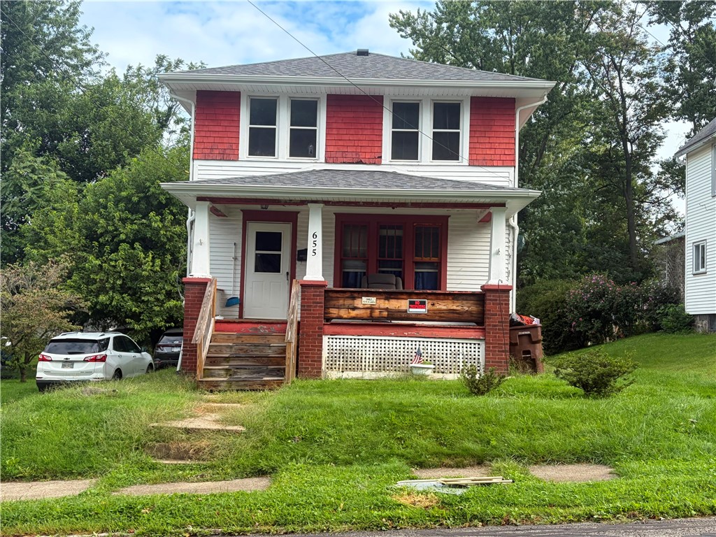 655 Meek St — photo