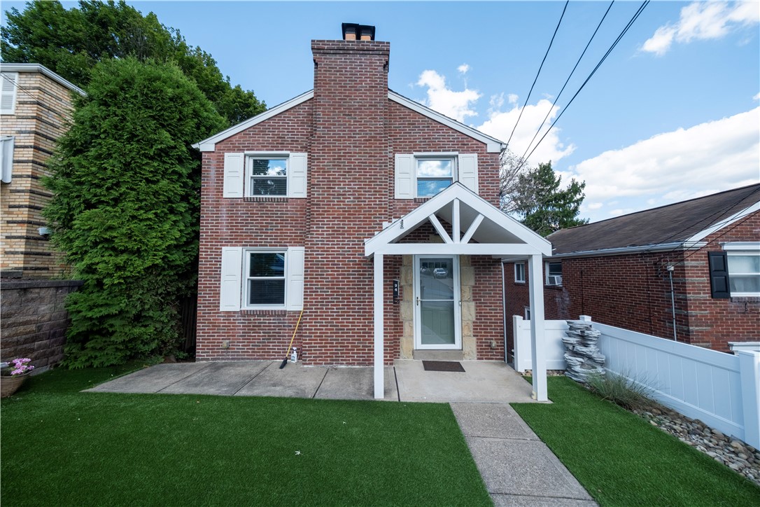 34 Hempstead Ave — photo