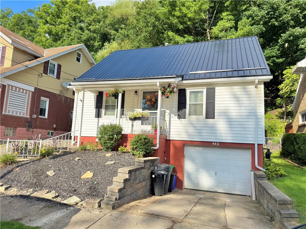 443 Miller Ave — photo
