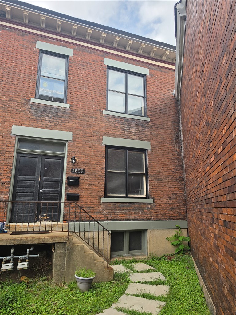 4529 Friendship Avenue 1 — photo