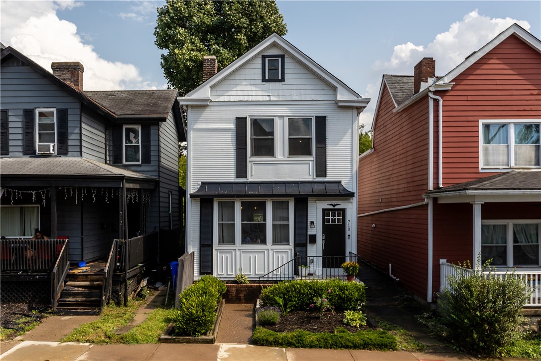 710 N Beatty St — photo