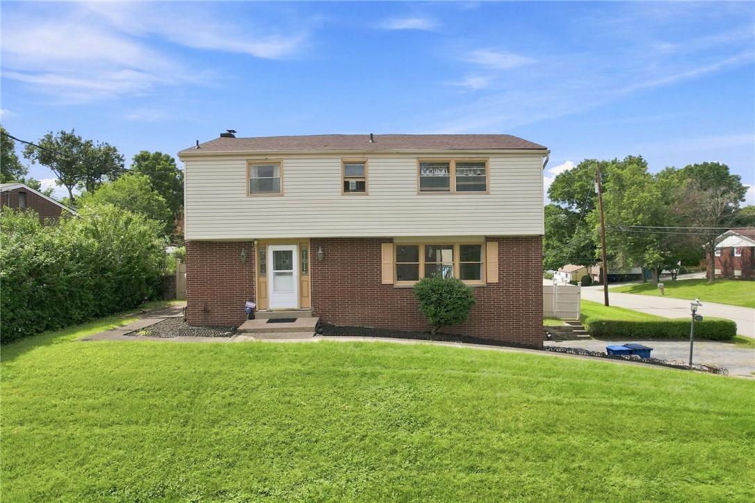 102 Greylock Dr — photo