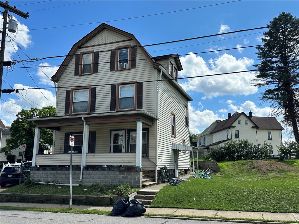 721 W Penn St — photo