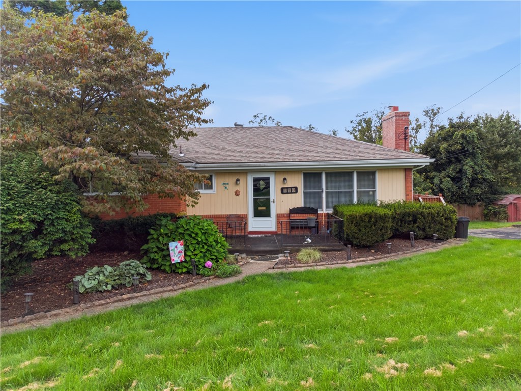 120 W Patty Ln — photo