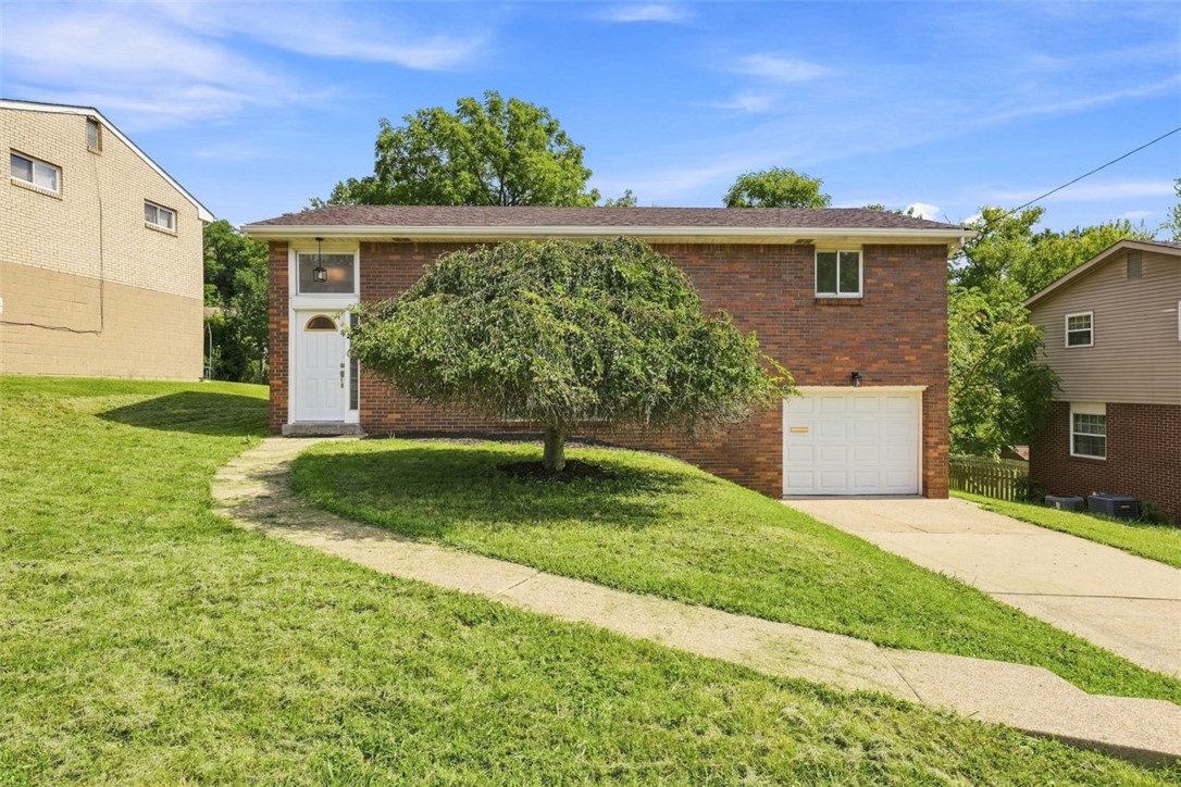 138 Yosemite Dr — photo