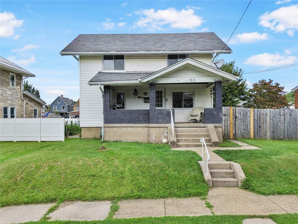 152 W Marigold St — photo