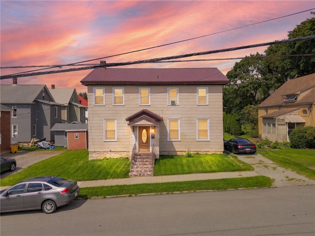 256 W Fairview Street — photo