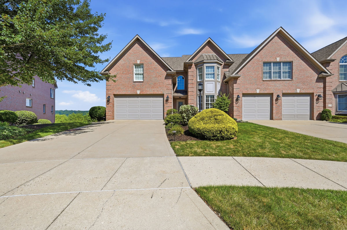 1571 Staunton Drive — photo