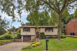 708 Regency Dr — photo