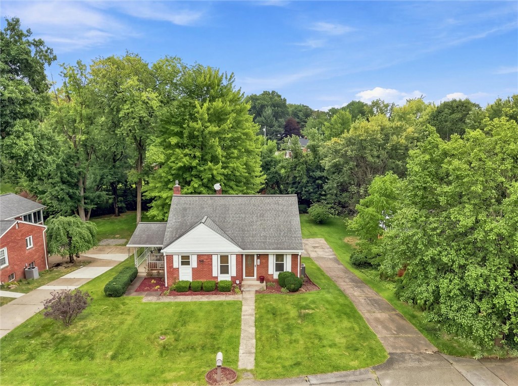 327 Mcintosh Dr — photo