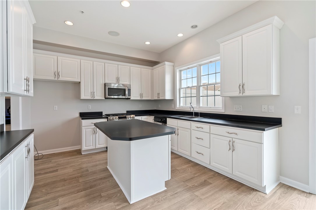 1312 Village Lane — photo