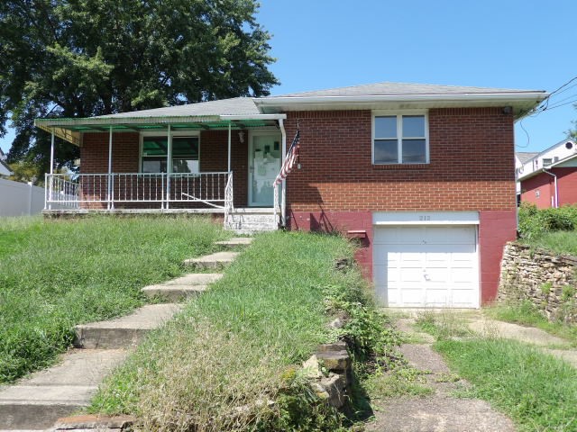 212 Scott Street — photo
