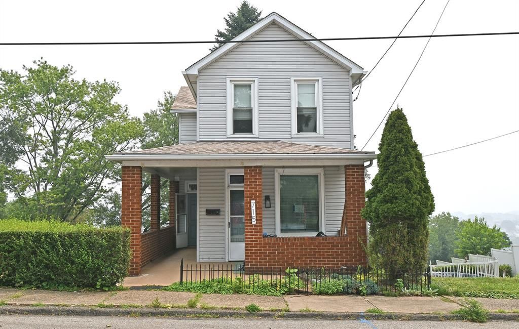 715 Burbridge Street — photo