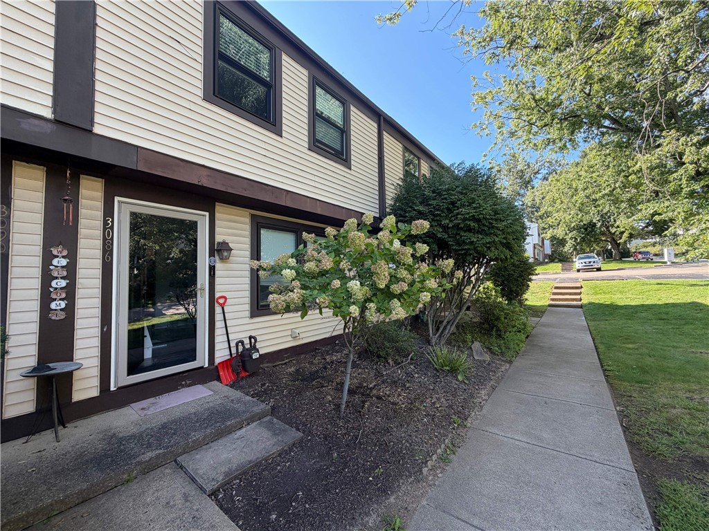 3086 Dara Dr — photo