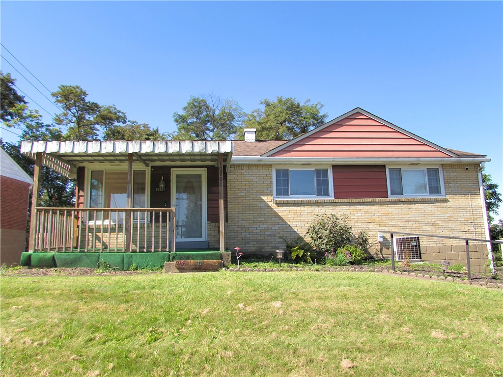 10901 Highpoint Dr — photo