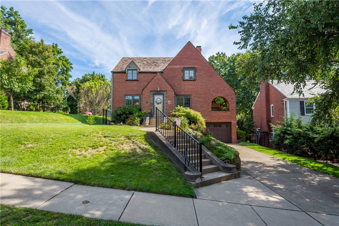 511 Longridge Drive — photo