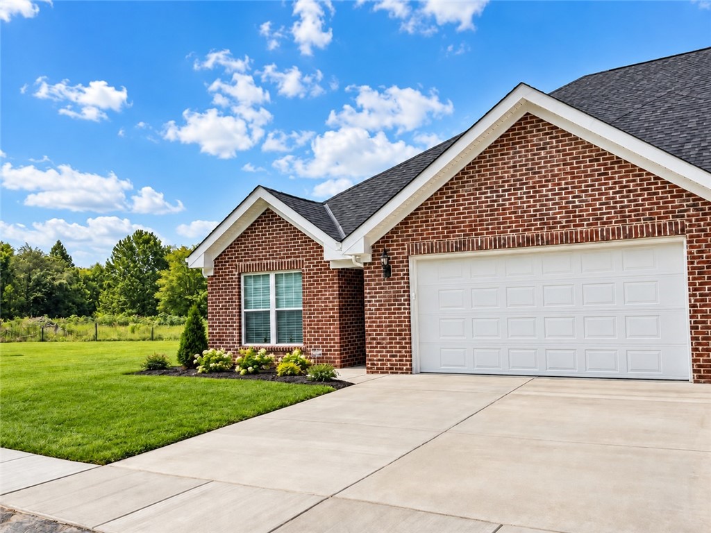 54B River Ridge Court — photo
