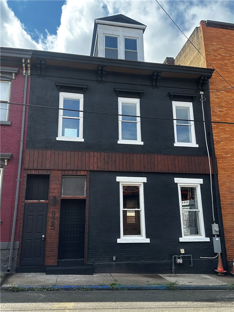 925 Constance St — photo