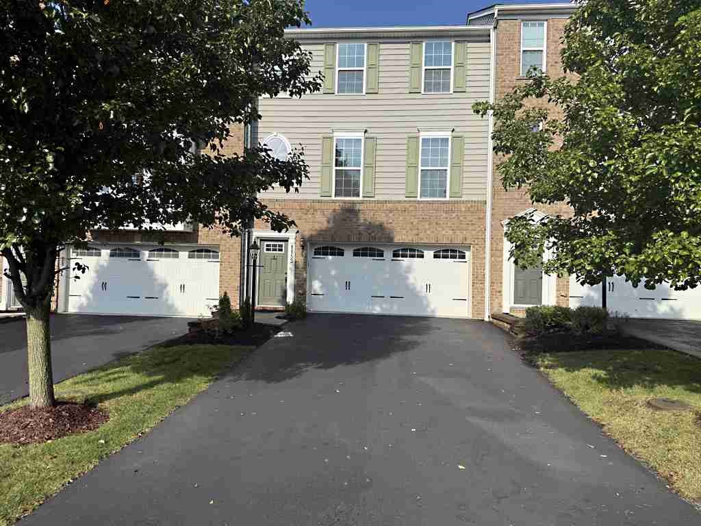 1153 Bayberry Drive — photo