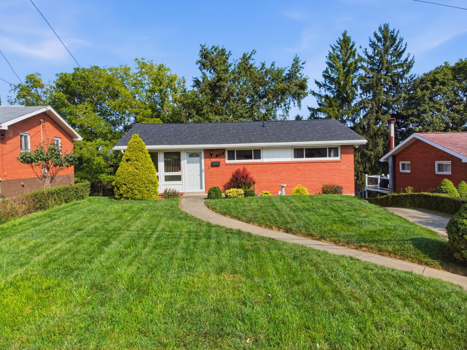 237 Woodridge Drive — photo