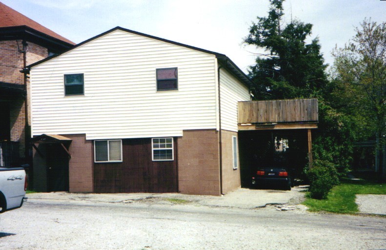 20 Lawn Ave Rear — photo