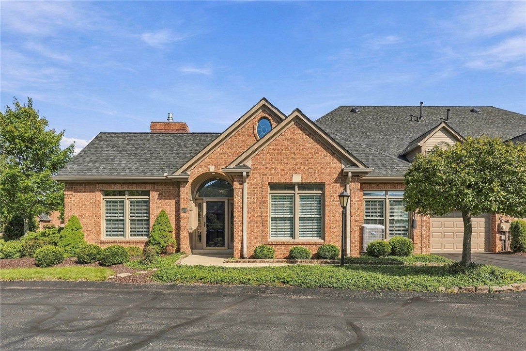 602 Applehill Court — photo