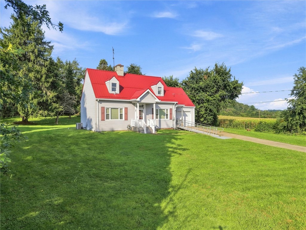 607 Cemetery Road, Perryopolis, PA 15473