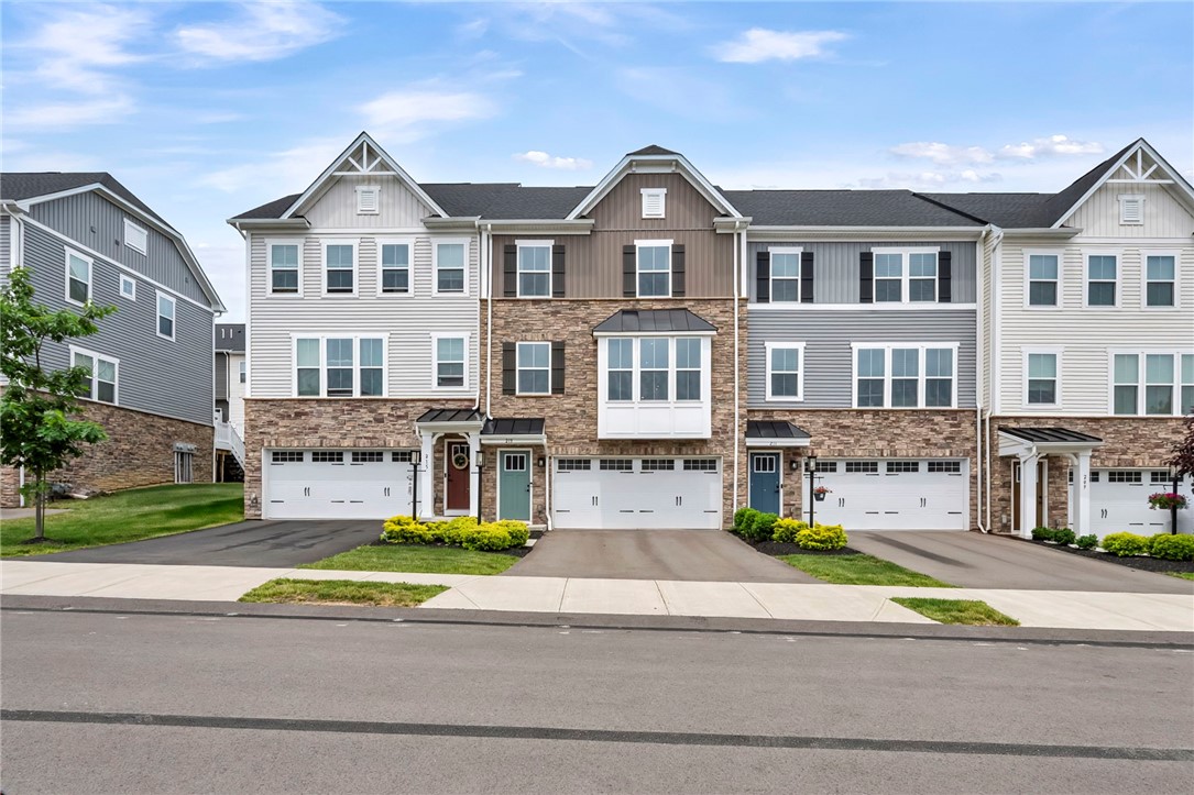 213 Cranesbill Drive — photo
