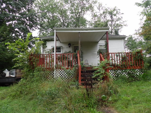 8 5th Avenue — photo